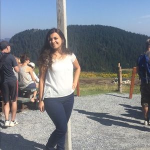 Meet your Posher, Mariam